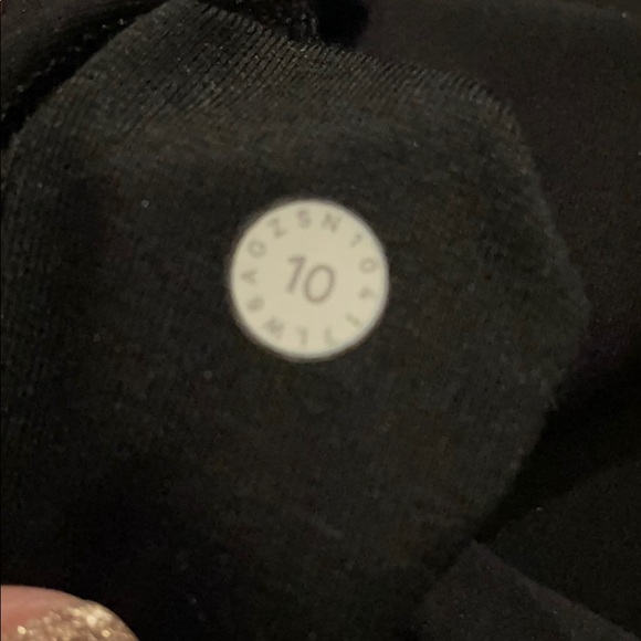 Lululemon leggings - Picture 6 of 6